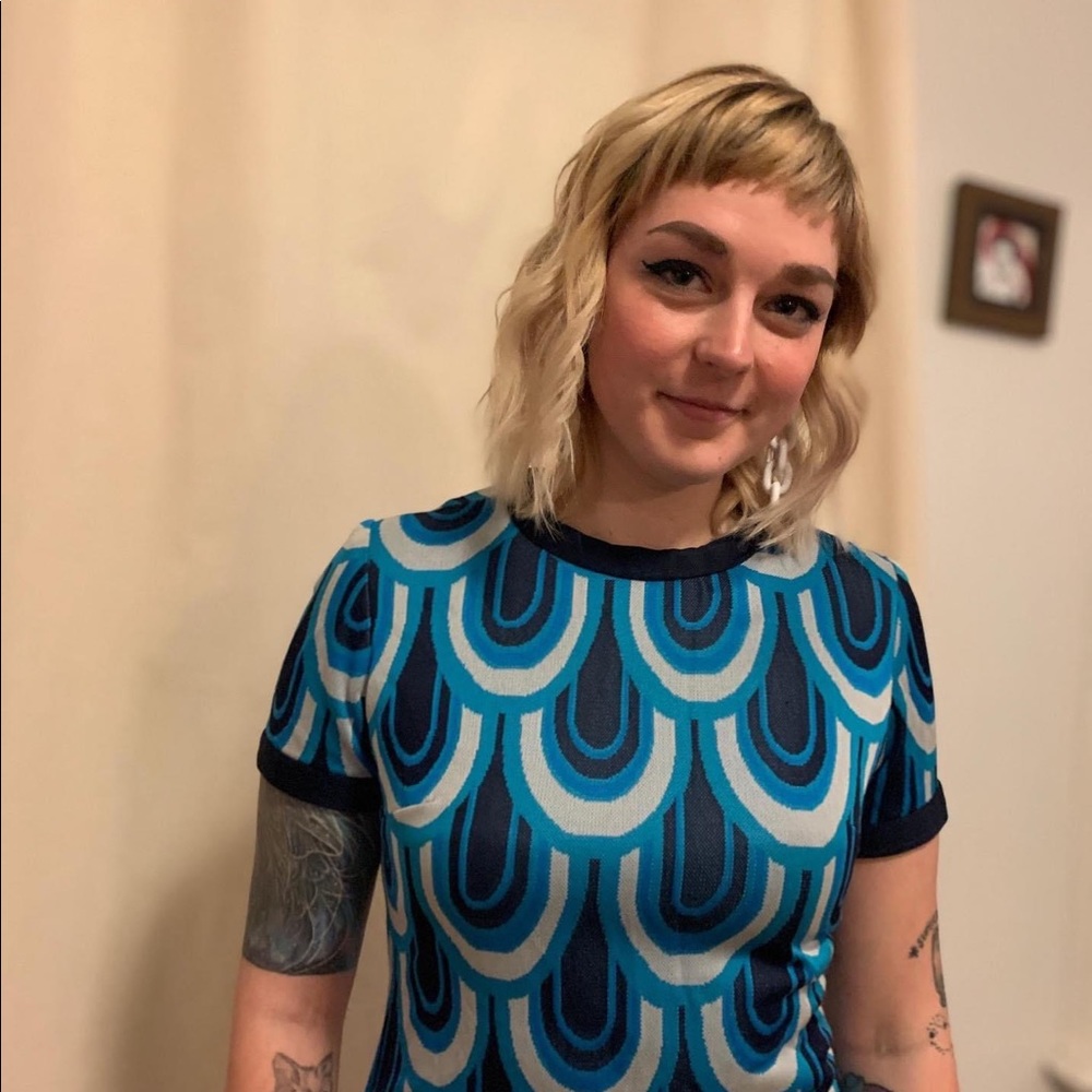 Meet your Posher, Elly